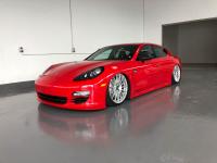 Виниловая автопленка  Gloss Carmine Red - Глянцевый кармин BP1150001 / CB1650001